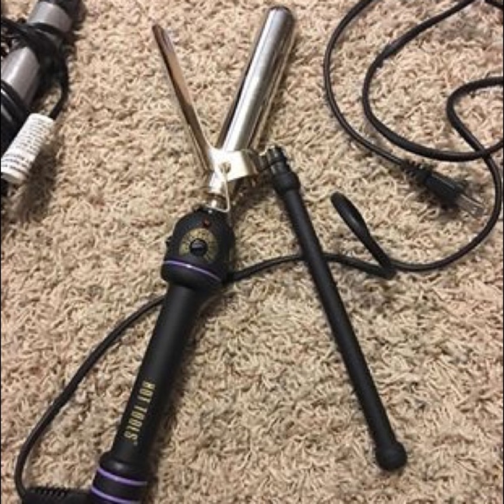 BRAND NEW! hot tools curling iron 🥰